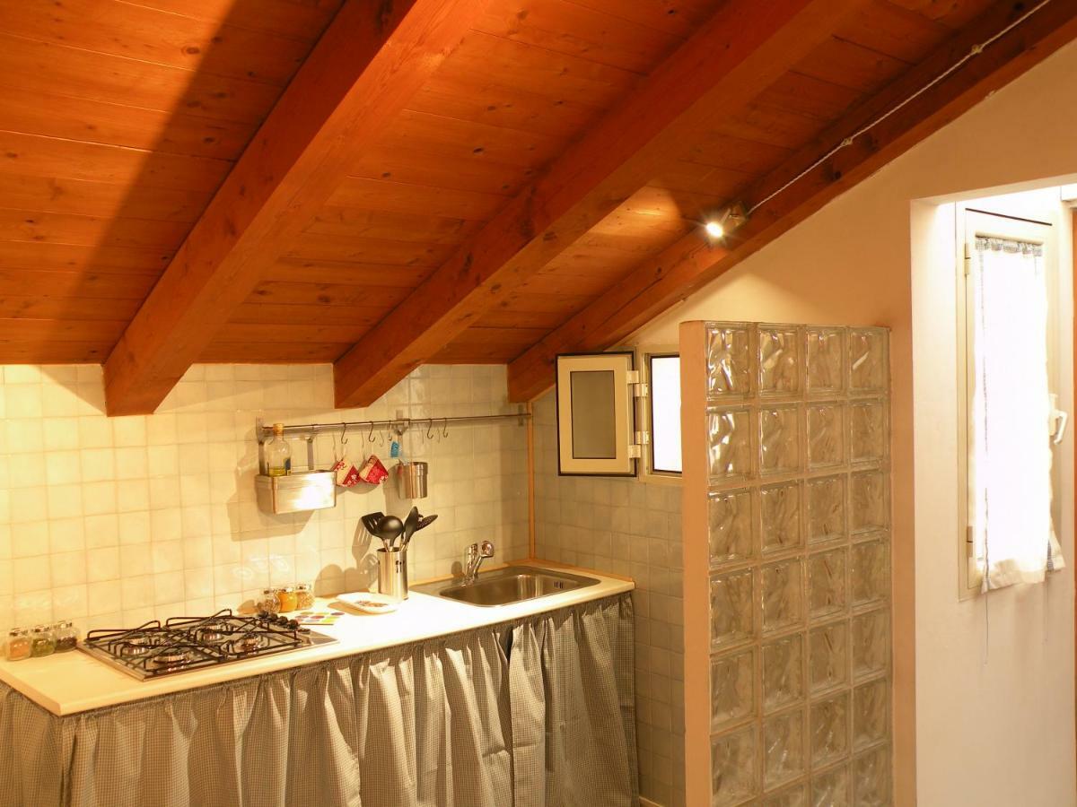 Deliziosa Mansarda Nel Quartiere Marina - Cagliari Q8577 Apartman Kültér fotó