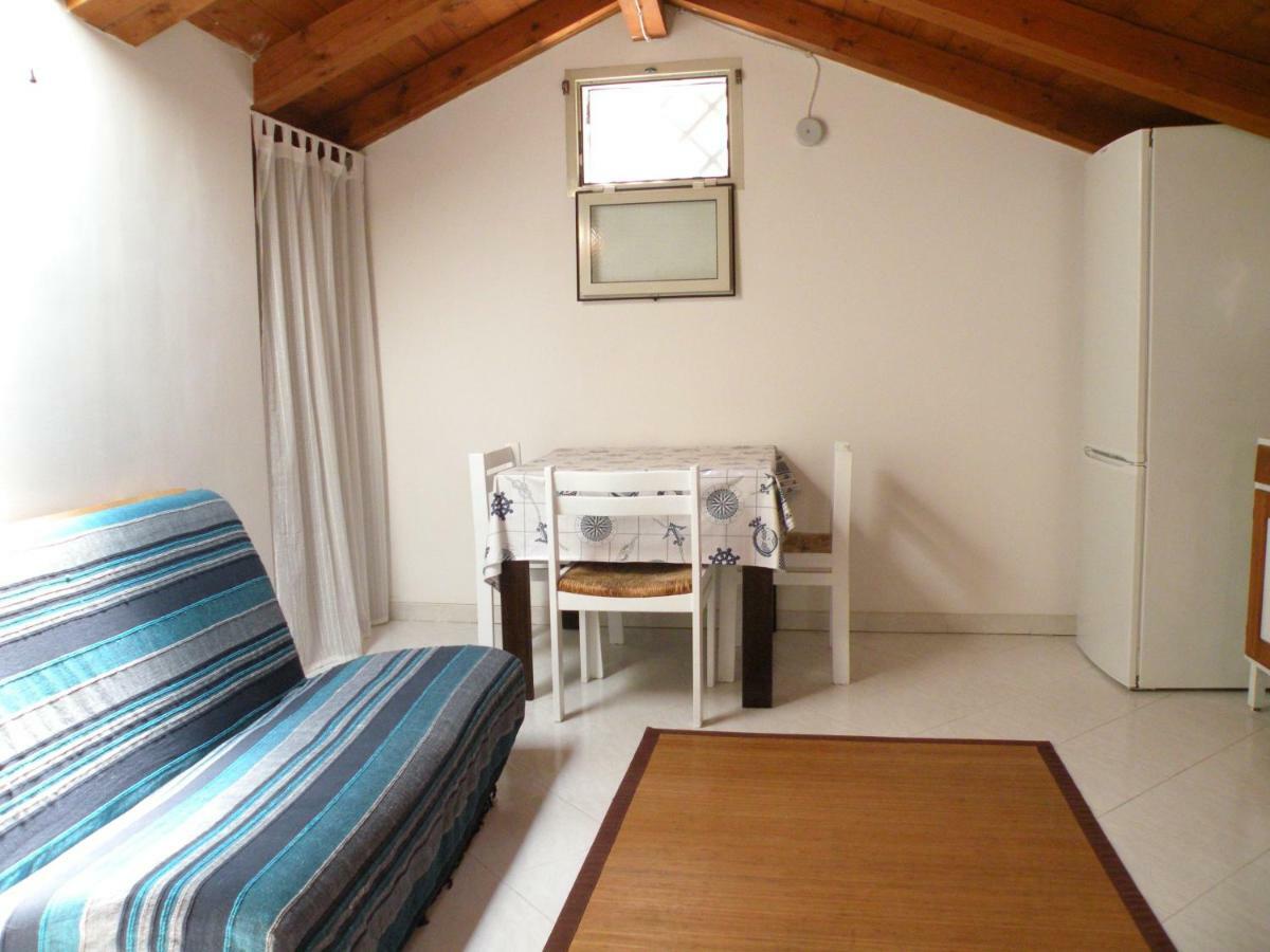 Deliziosa Mansarda Nel Quartiere Marina - Cagliari Q8577 Apartman Kültér fotó